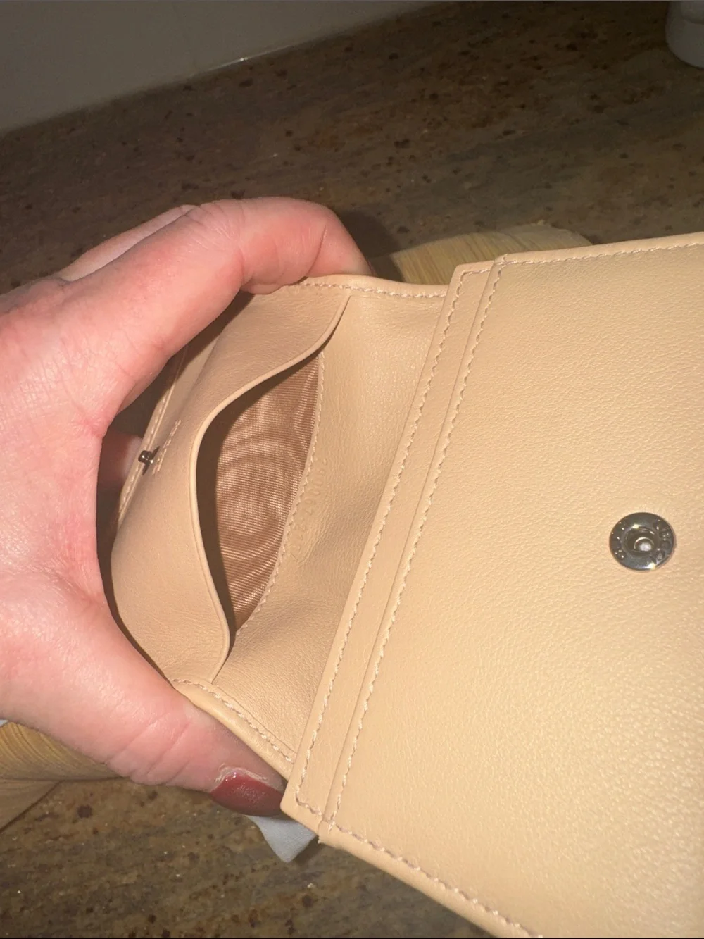 Gucci GG Marmont Beige Leather Compact Card Case Wallet “Light Beige” NWB - Picture 7 of 16